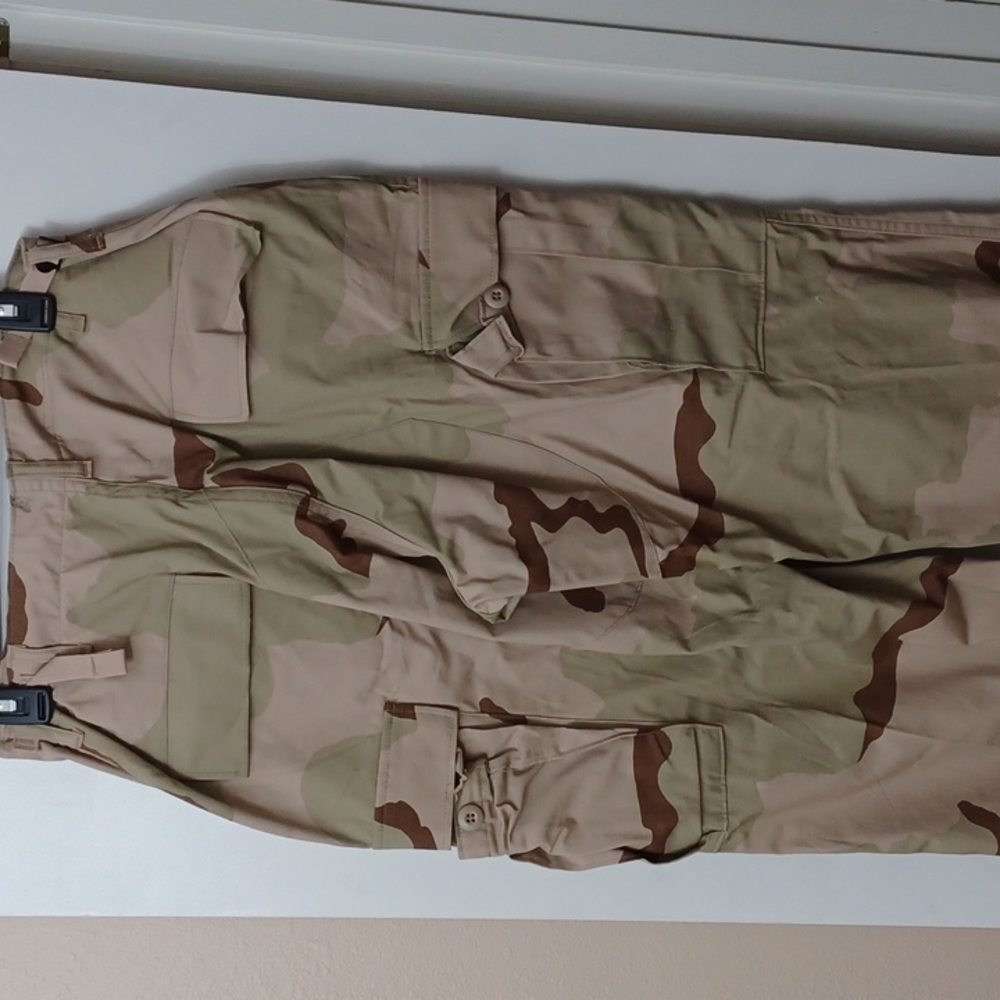 Pants - Picture 2 of 4